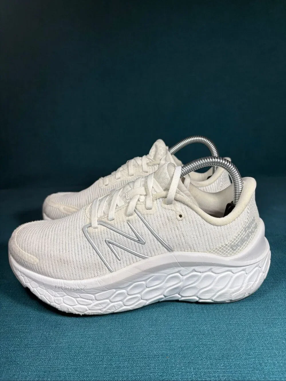 New Balance Fresh Foam X Kaiha Road White Silver Women's Size 7.5 WKAIRCW1